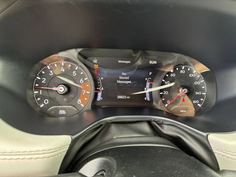 Used 2025 Jeep Compass Limited AWD/4WD image 34