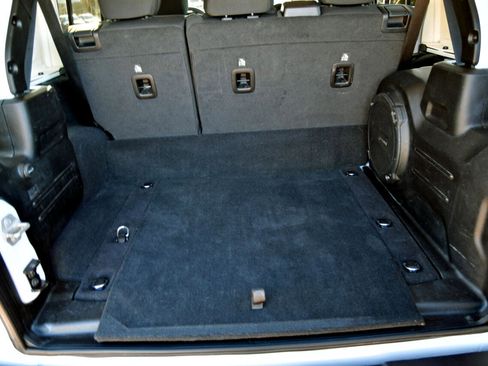 Used 2023 Jeep Wrangler Unlimited Rubicon 4xe w/ Cold Weather Group image 8