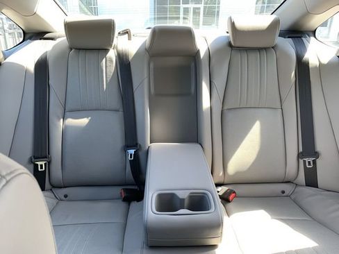 Used 2018 Honda Accord EX-L image 31
