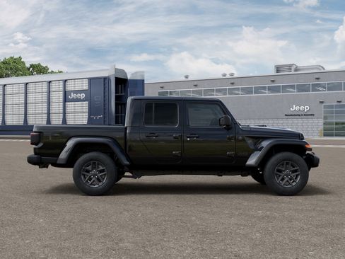 New 2026 Jeep Gladiator Sport AWD/4WD image 12