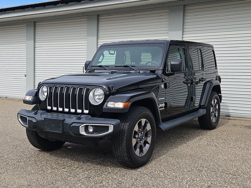 Used 2018 Jeep Wrangler Unlimited Sahara w/ Dual Top Group AWD/4WD image 1