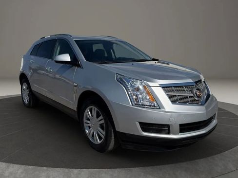 Used 2011 Cadillac SRX Luxury FWD image 3