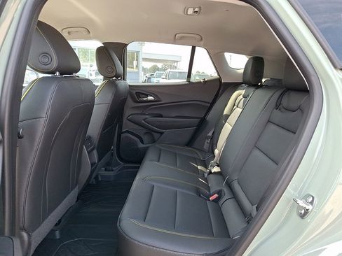 New 2026 Chevrolet Trax ACTIV w/ Driver Confidence Package image 6