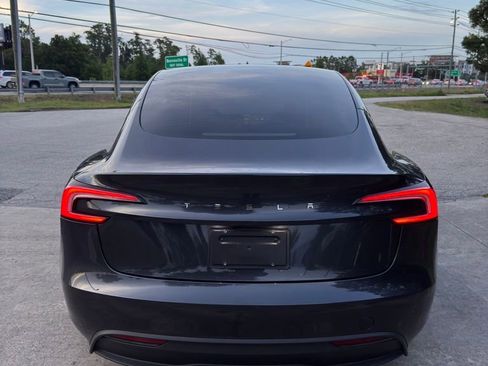 Used 2025 Tesla Model 3 Long Range RWD image 11