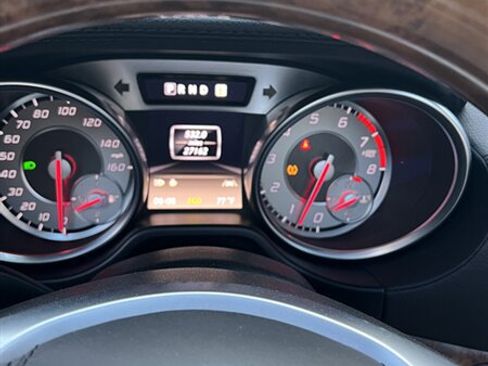 Used 2013 Mercedes-Benz SL 550 image 23