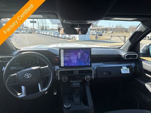 Used 2025 Toyota Tacoma TRD Sport image 20