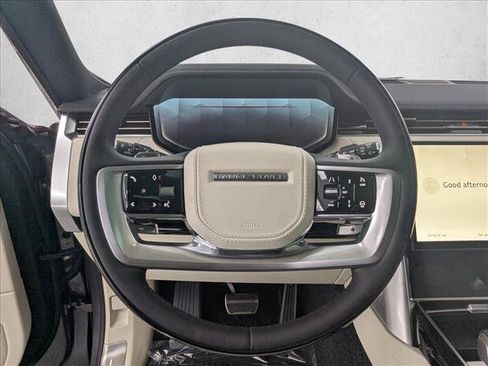 New 2025 Land Rover Range Rover SE image 12