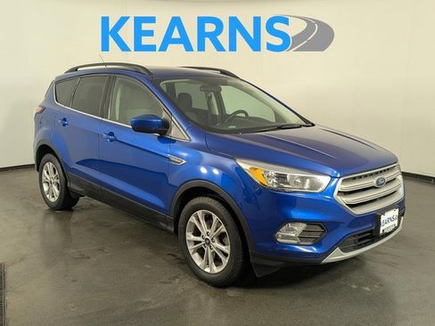 Used 2018 Ford Escape SE image 1