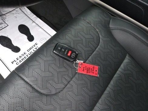 Used 2024 Toyota Tundra SR5 w/ SR5 Premium Package AWD/4WD image 49