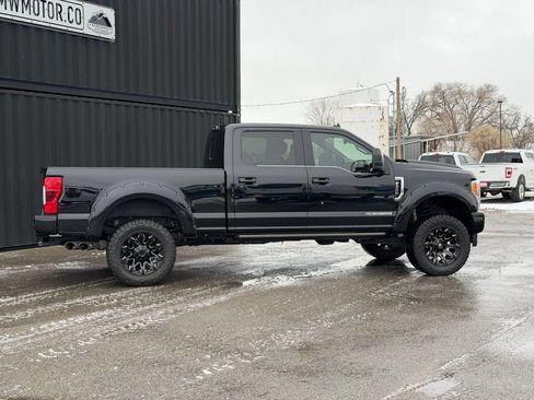 Used 2019 Ford F350 Platinum w/ Platinum Ultimate Package image 6