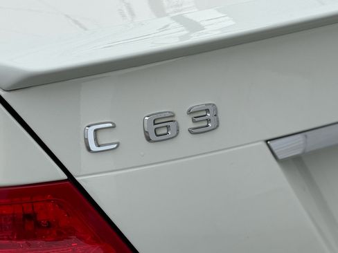 Used 2009 Mercedes-Benz C 63 AMG Sedan image 15