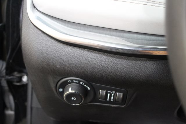 Used 2023 Jeep Compass Limited AWD/4WD image 15