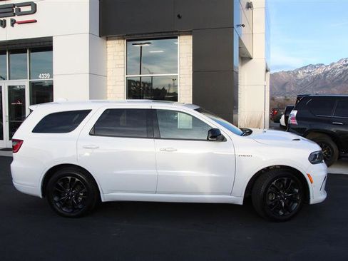 Used 2021 Dodge Durango R/T w/ Blacktop Package image 9