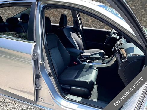 Used 2016 Honda Accord LX image 7