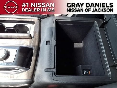 Used 2023 Nissan Armada Platinum w/ Captain's Chairs Package RWD image 20