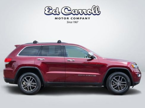 Used 2017 Jeep Grand Cherokee Limited AWD/4WD image 4