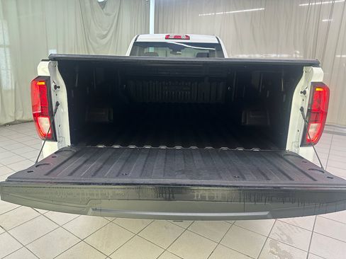Certified 2022 GMC Sierra 1500 Pro w/ Convenience Package AWD/4WD image 8
