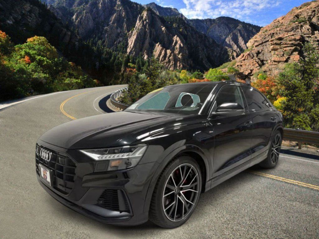 Used 2022 Audi Q8 Prestige AWD/4WD image 3