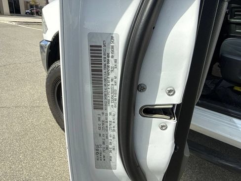 Used 2016 RAM 2500 Tradesman w/ Chrome Appearance Group AWD/4WD image 22