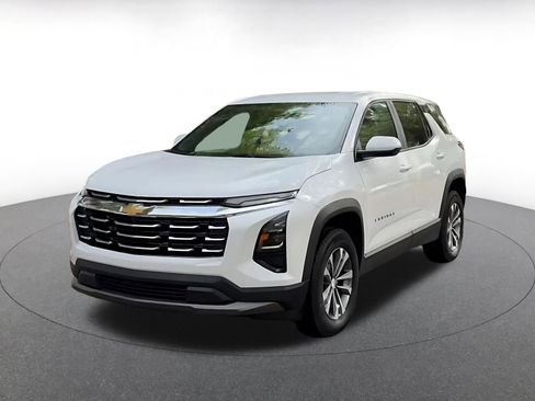 Used 2025 Chevrolet Equinox LT image 7