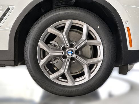 Used 2023 BMW X3 xDrive30i w/ Premium Package AWD/4WD image 11
