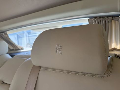 Used 2011 Rolls-Royce Phantom Sedan RWD image 32