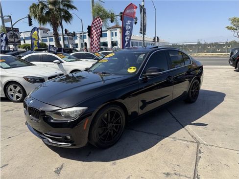 Used 2017 BMW 330i Sedan RWD image 9