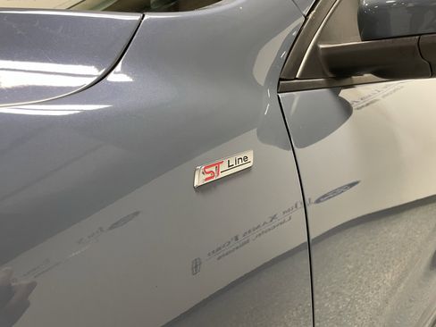 Used 2024 Ford Escape ST-Line Elite image 34