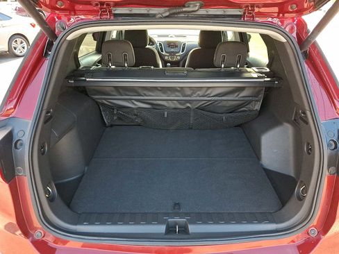 Used 2020 Chevrolet Equinox LT image 27