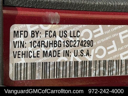 Used 2025 Jeep Grand Cherokee Limited w/ Trailer Tow Package AWD/4WD image 33