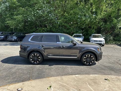 Certified 2025 Kia Telluride SX FWD image 5