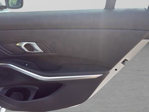 Used 2025 BMW 330i xDrive Sedan w/ Convenience Package image 26