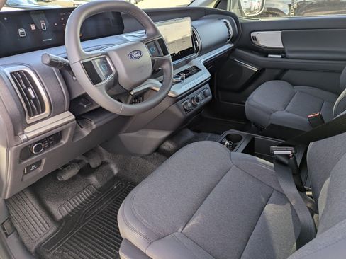 New 2026 Ford Expedition XL image 22