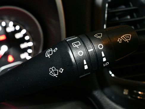 Used 2019 Jeep Compass Latitude w/ Popular Equipment Group image 28