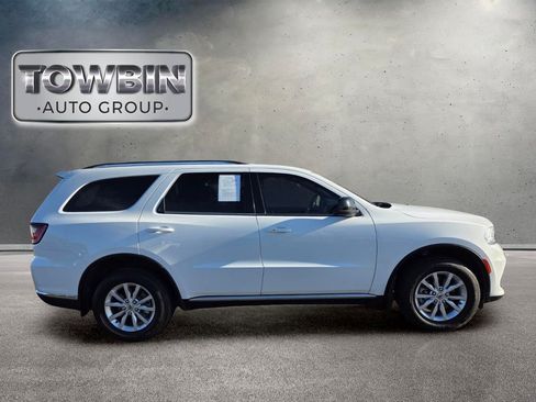 Used 2023 Dodge Durango SXT Launch Edition AWD/4WD image 3