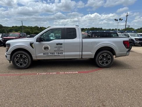Used 2025 Ford F150 STX w/ Equipment Group 200A RWD image 4