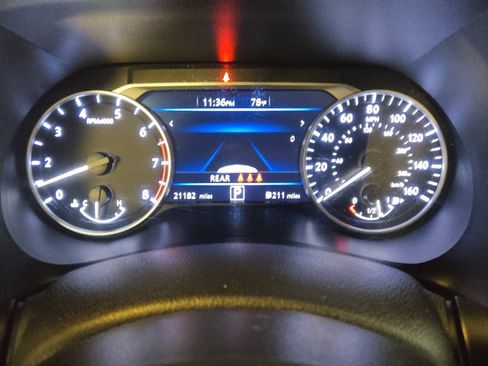 Used 2022 Nissan Sentra SV w/ Trunk Package FWD image 23