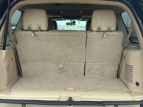 Used 2014 Ford Expedition XLT w/ Equipment Group 202A image 38