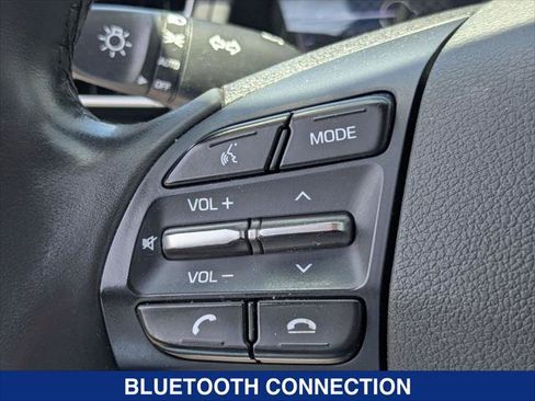 Used 2019 Hyundai Elantra Limited FWD image 14
