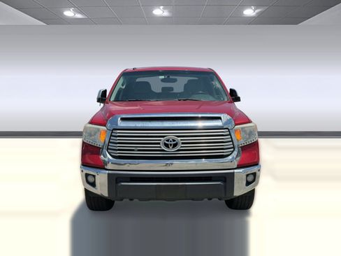 Used 2016 Toyota Tundra Limited w/ Limited Premium Package RWD image 6