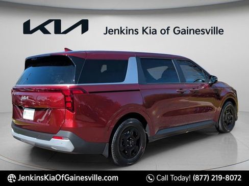New 2026 Kia Carnival image 4