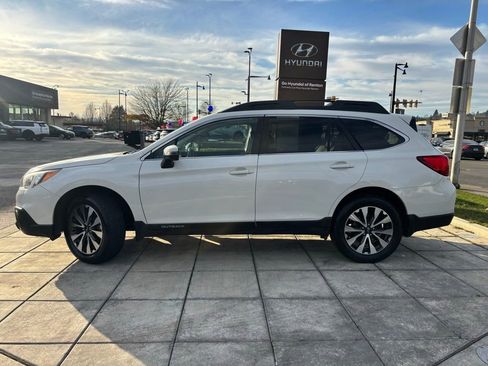Used 2017 Subaru Outback 2.5i Limited image 5
