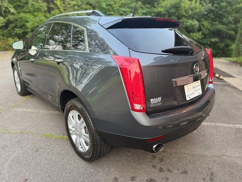Used 2011 Cadillac SRX Luxury FWD image 3