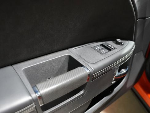 Used 2008 Dodge Challenger SRT8 image 29