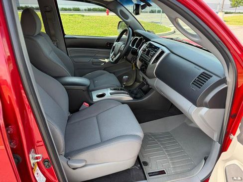 Used 2012 Toyota Tacoma 4x4 Double Cab w/ TRD Sport Pkg image 20