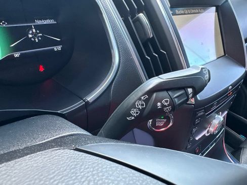 Used 2019 Ford Edge Titanium w/ Equipment Group 301A FWD image 22