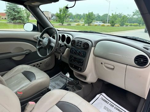 Used 2005 Chrysler PT Cruiser GT image 12