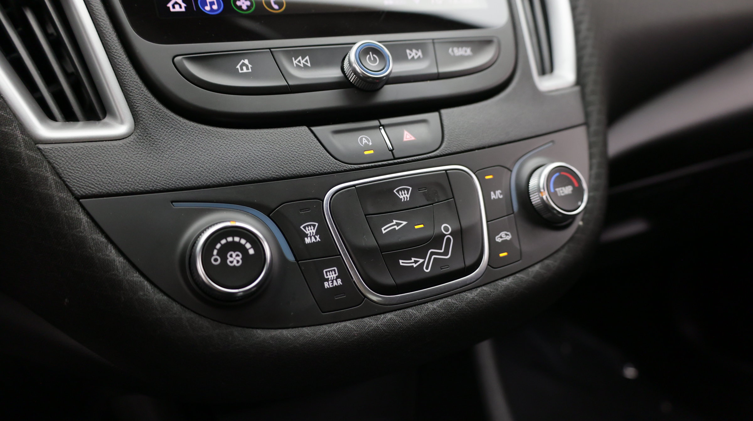 Used 2020 Chevrolet Malibu LS FWD image 16