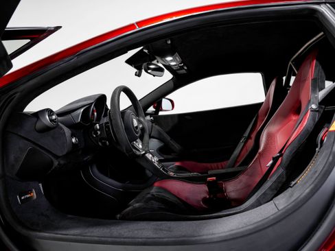 Used 2016 McLaren 675LT Coupe image 20