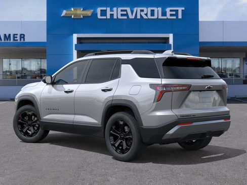 New 2026 Chevrolet Equinox LT image 3